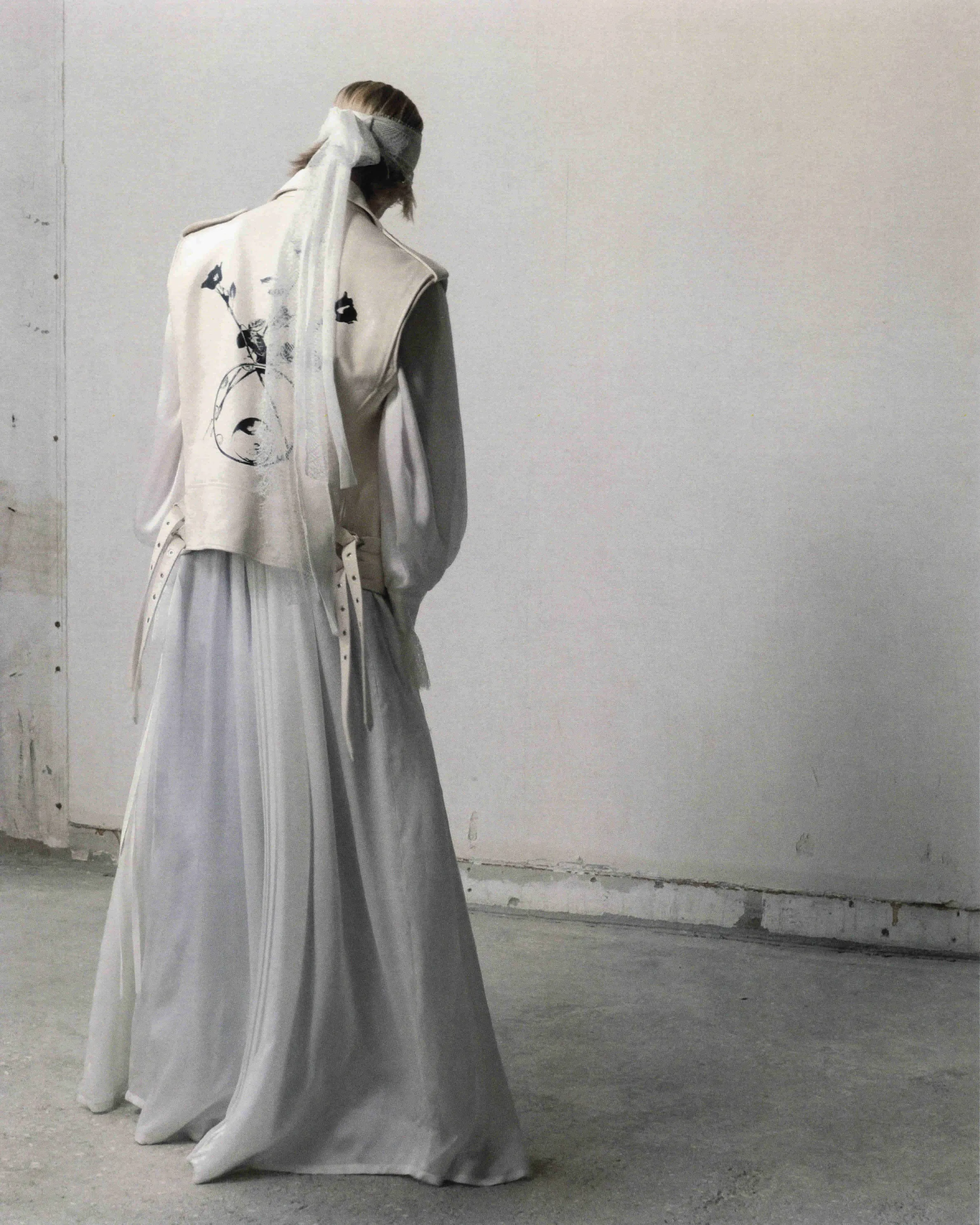 Ann_Demeulemeester_S_S25_02_e2 