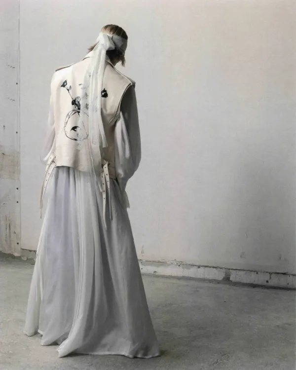 Ann Demeulemeester S/S 2025 Backstage | Fashion Articles | ARCHIVE.pdf
